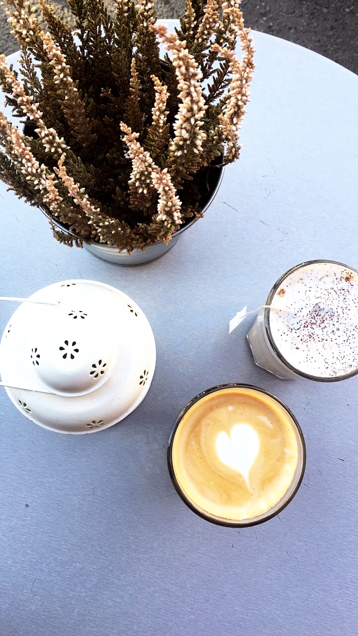 2A668BD8-C986-4BE2-98A0-F074D1F5E6B0