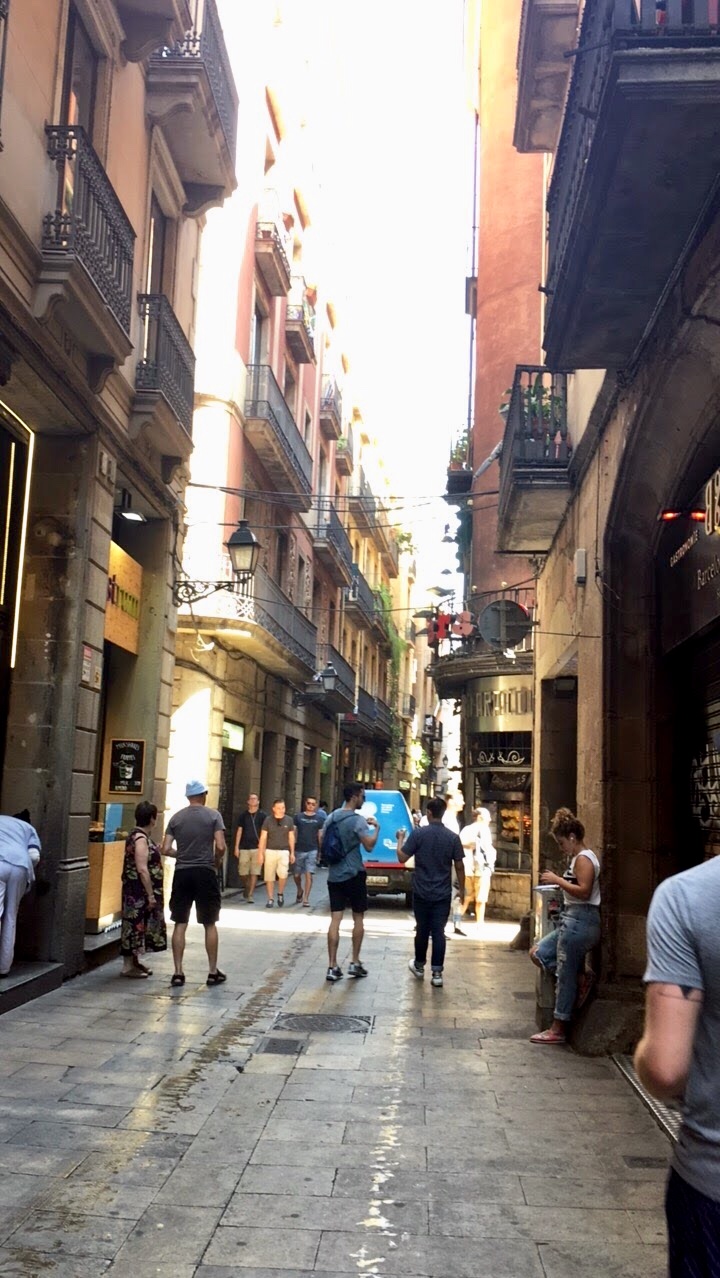 EA2A5DB4-F8AA-4DCA-8E62-154A9F14CA30